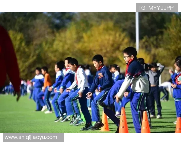 小学女生体育课穿内裤引发热议学校应如何加强学生着装规范与安全教育